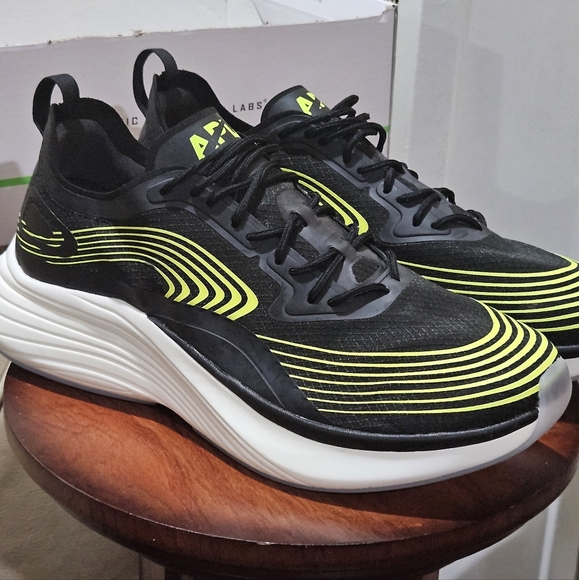 APL - Picture 3 of 5